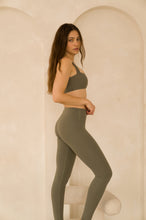 Load image into Gallery viewer, CONTOUR LEGGING