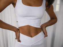 Load image into Gallery viewer, CROSS TOP